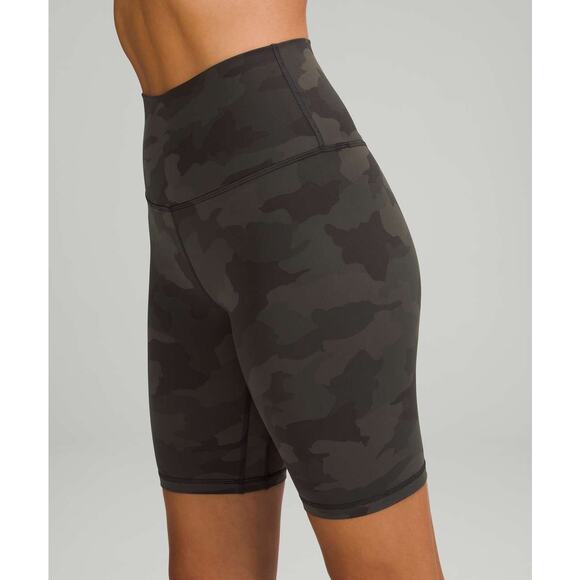 Lululemon Align Short 8" Size 2 Green Camo Nulu EUC - Picture 4 of 7